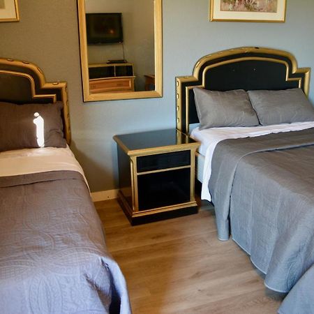 Texas Lodge Kenedy Екстер'єр фото