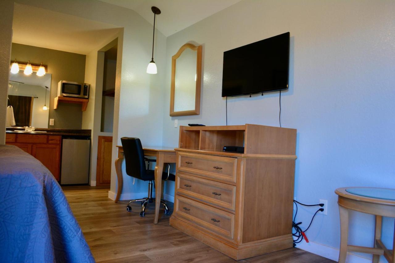 Texas Lodge Kenedy Екстер'єр фото